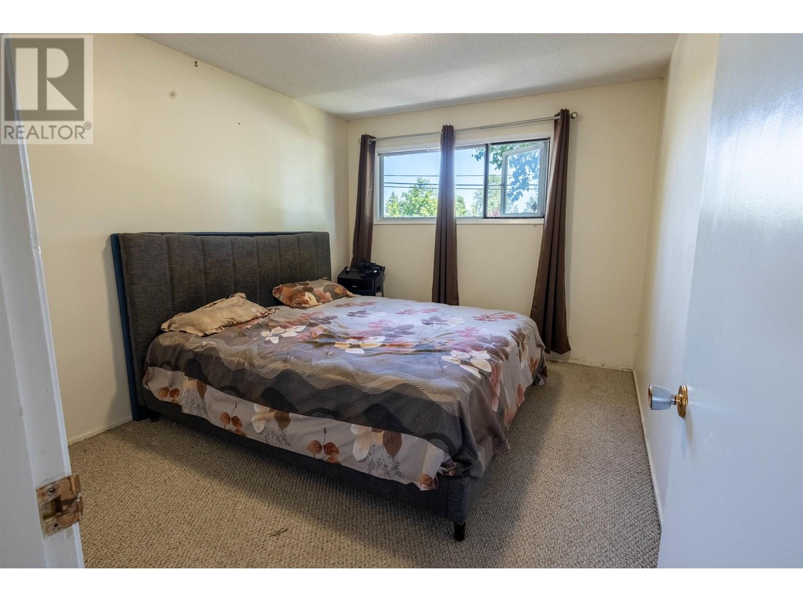 Photo 11 of 2955 Westwood Drive, Prince George BC