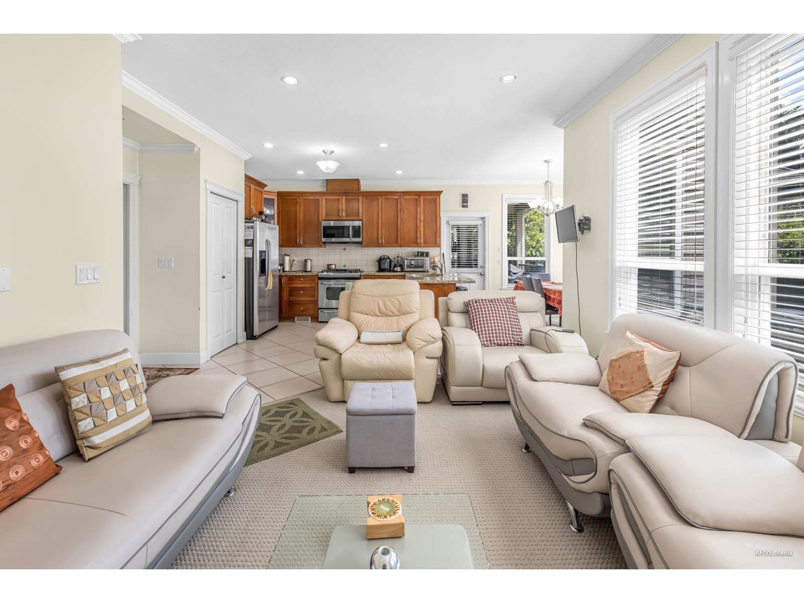 Photo 12 of 14658 76 B Avenue, Surrey BC