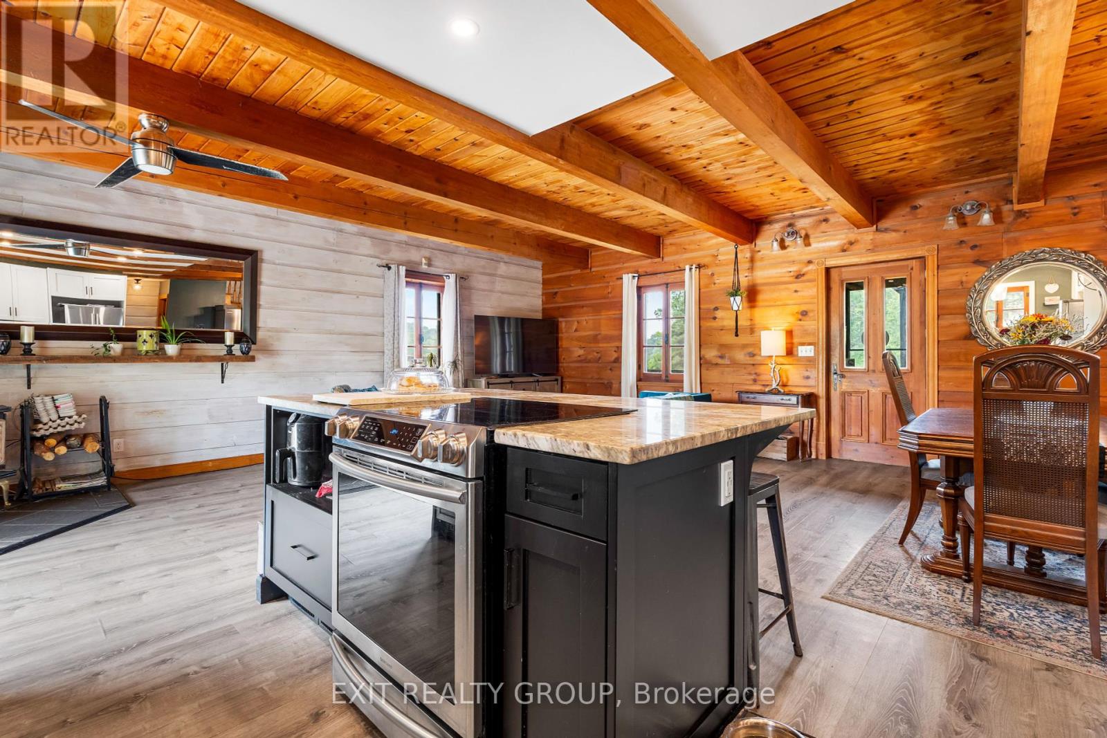 Photo 4 of 190 Golf Course Road, Quinte West ON
