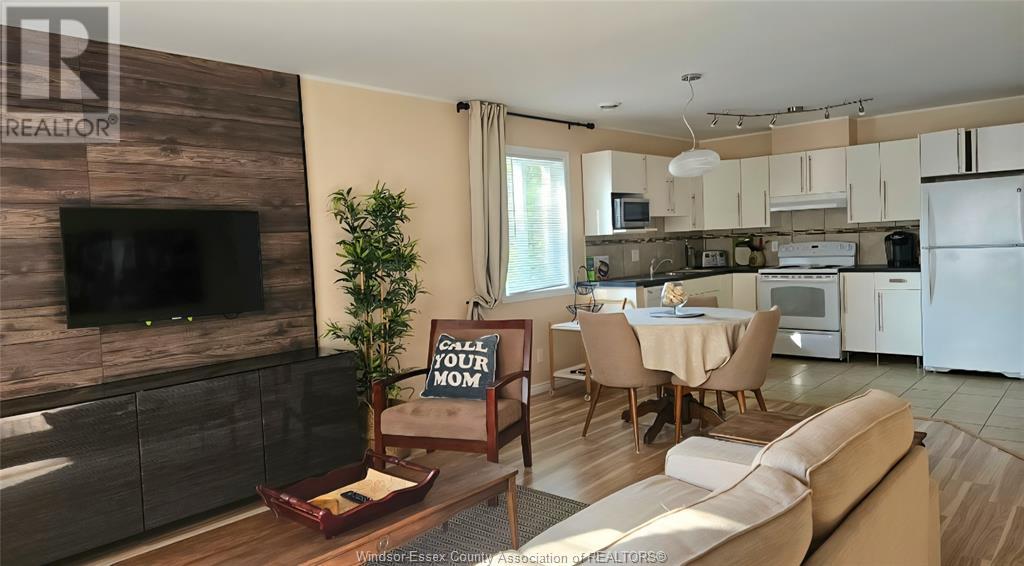 Photo 2 of 1805 Northway Unit 5, Windsor ON