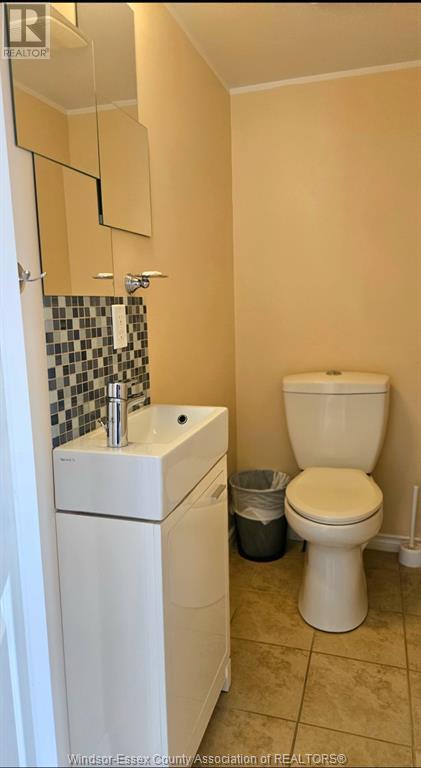 Photo 4 of 1805 Northway Unit 5, Windsor ON
