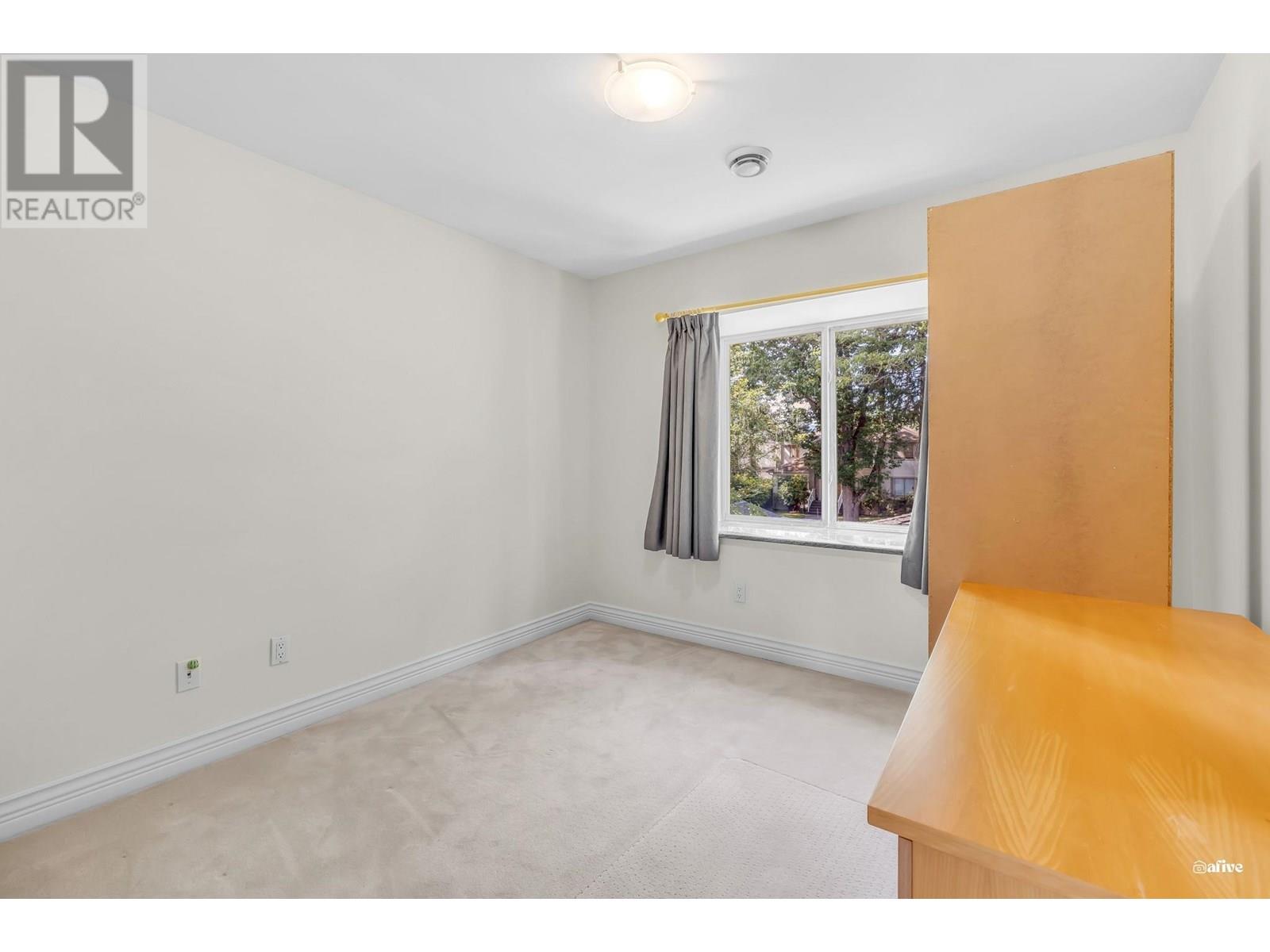 Photo 9 of 1463 W 57th Street, Vancouver BC