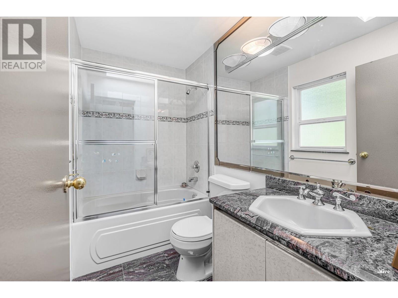 Photo 25 of 1463 W 57th Street, Vancouver BC