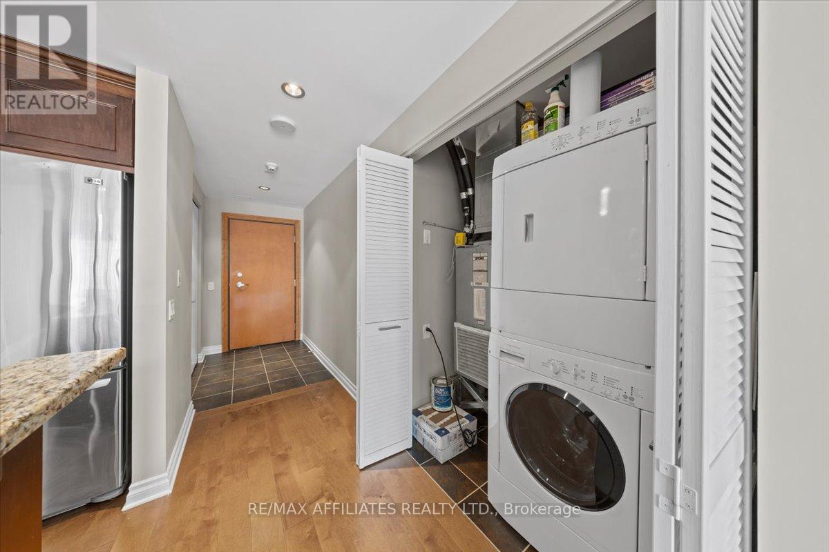 Photo 21 of 1003 90 George Street, Ottawa ON