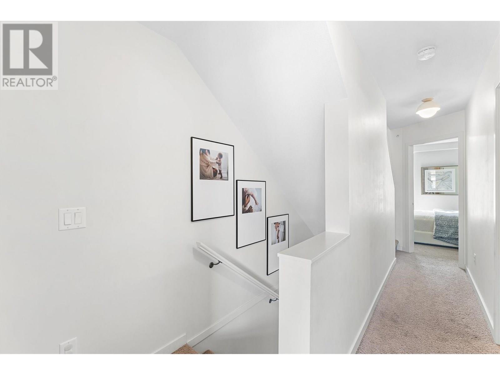 3 1811 Ambrosi Road, Kelowna