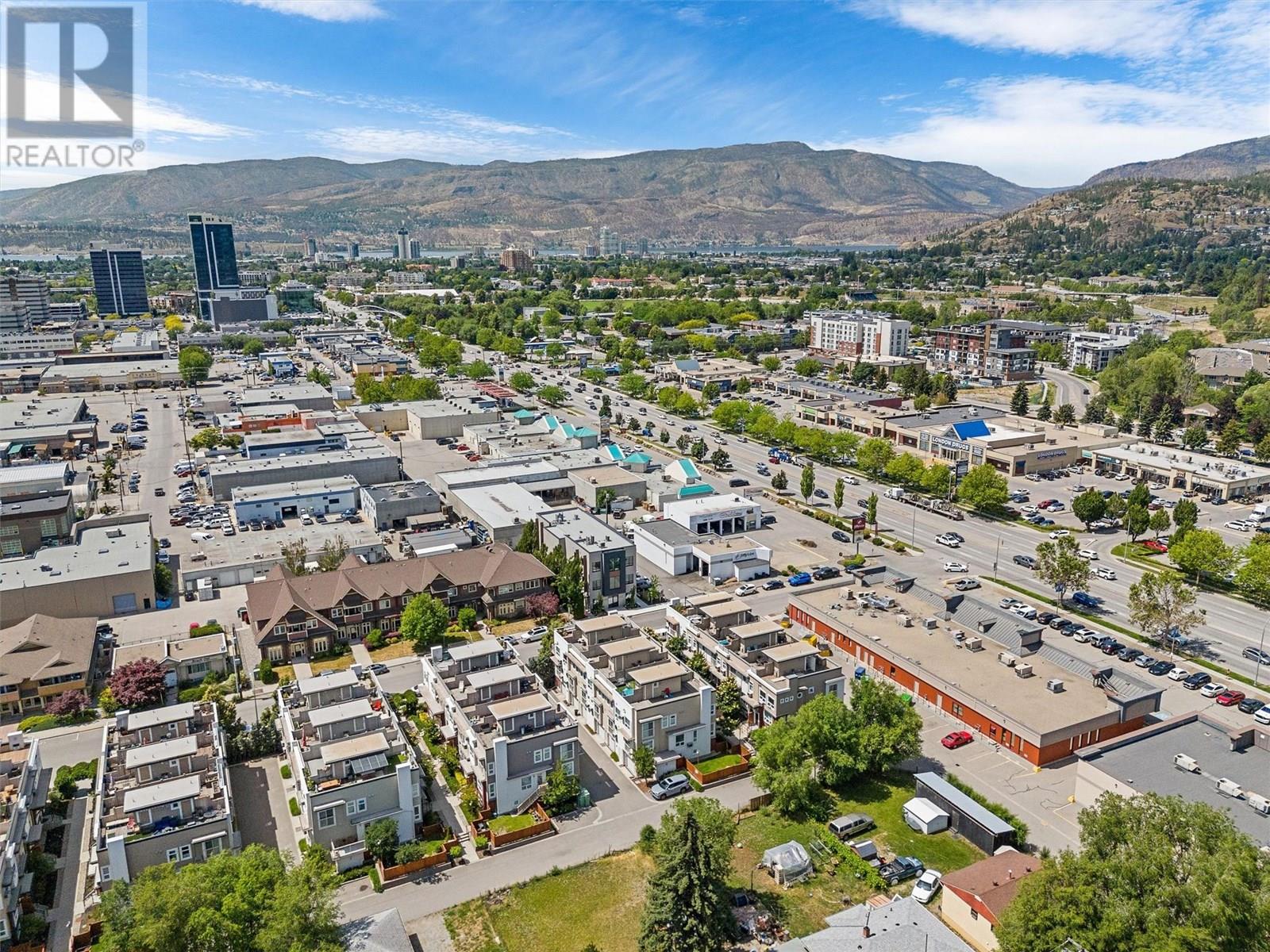 3 1811 Ambrosi Road, Kelowna