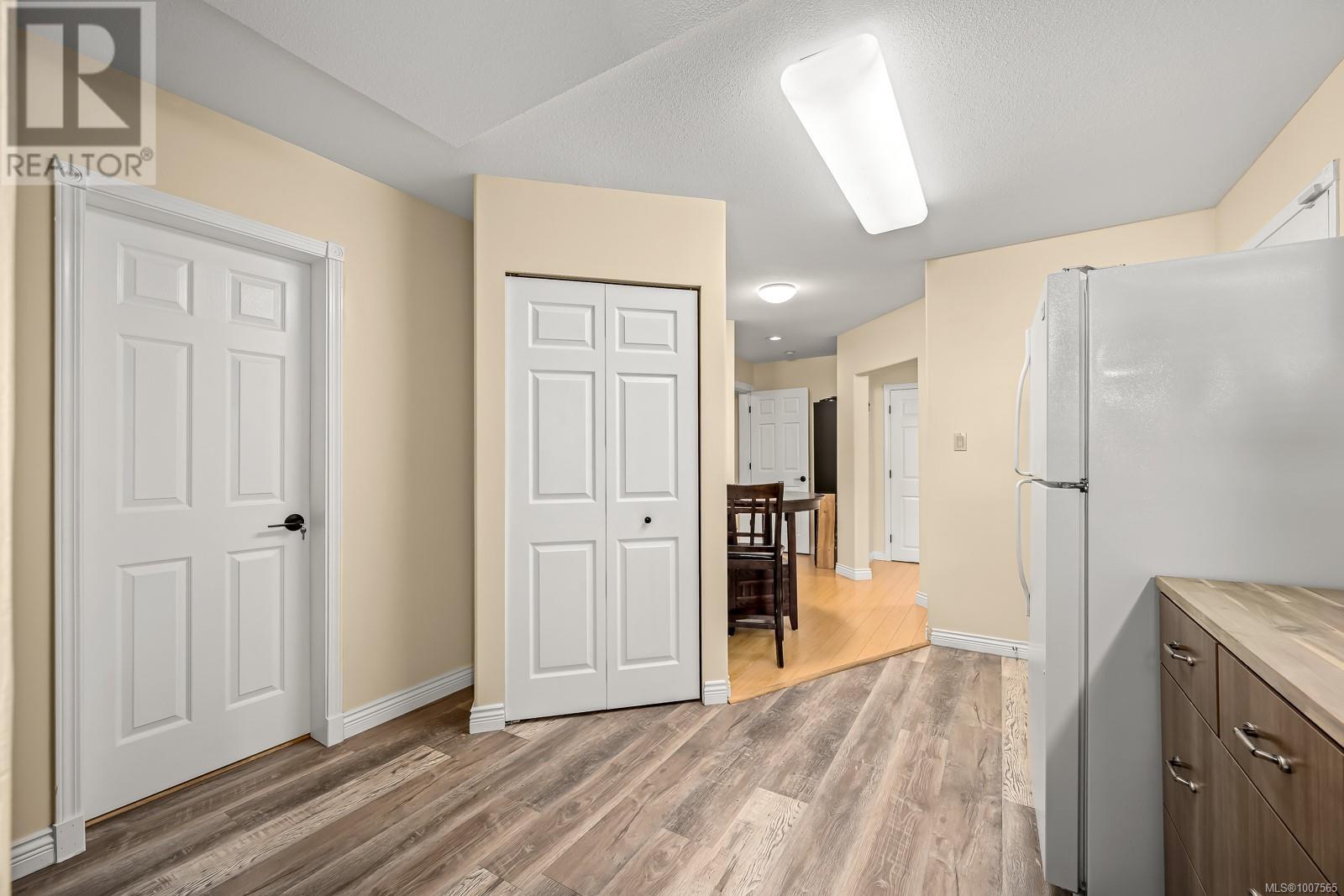 Photo 43 of 1418 Valley View Dr, Courtenay BC