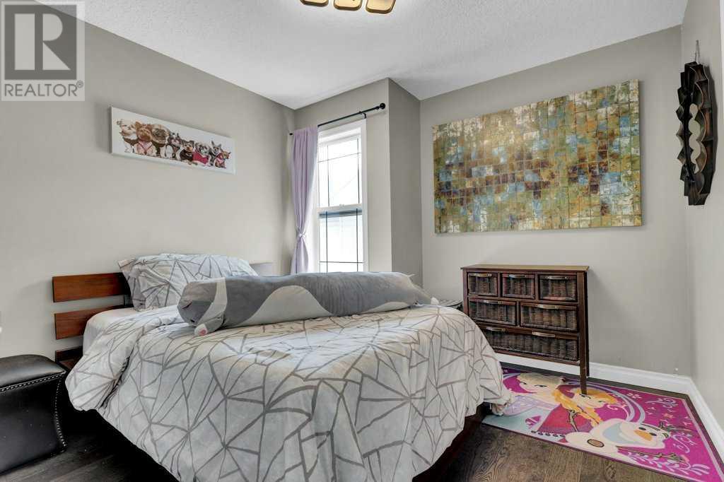 Photo 29 of 558 Fairways Crescent Nw, Airdrie AB