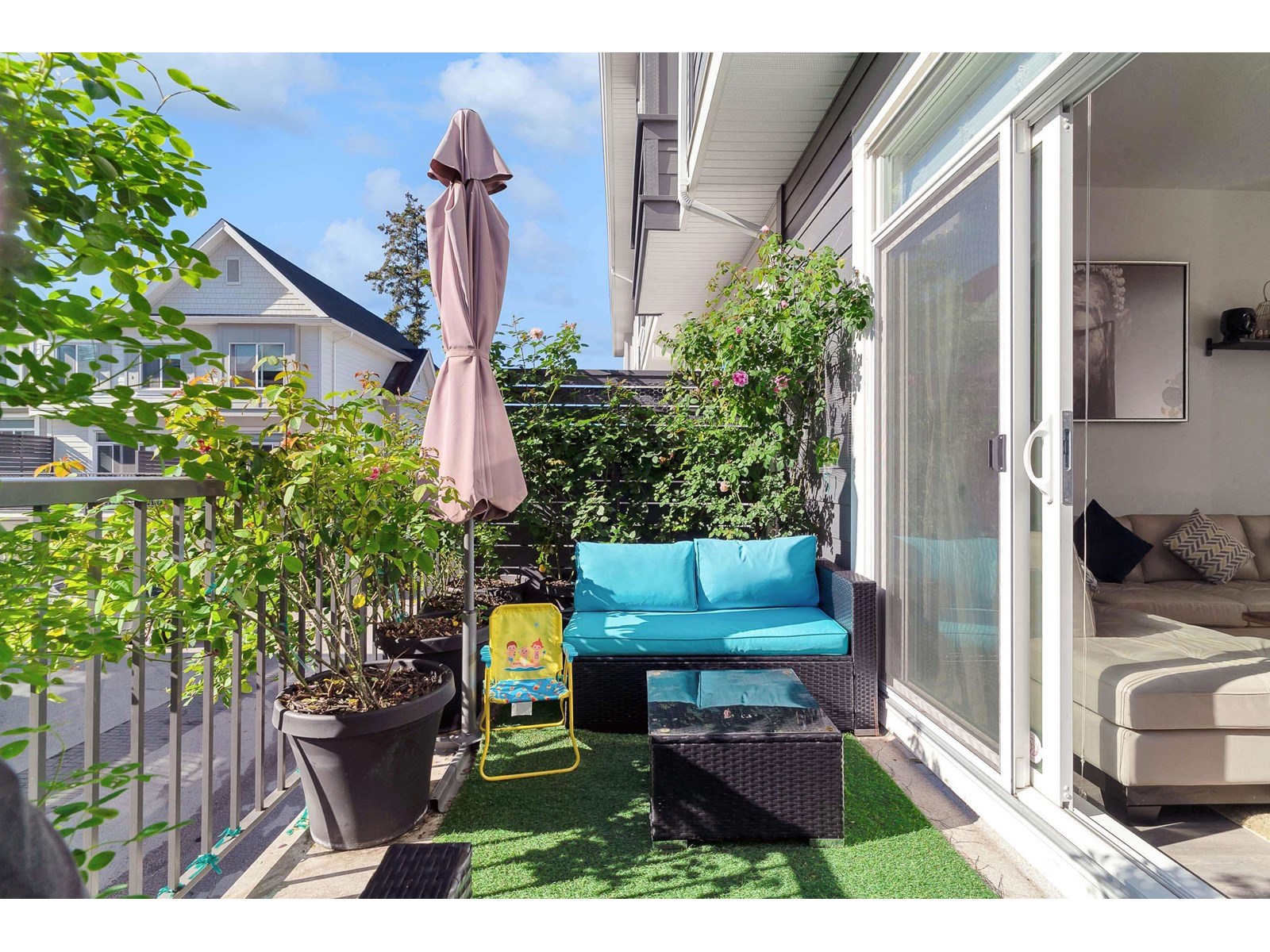 Photo 14 of 84 16678 25 Avenue, Surrey BC