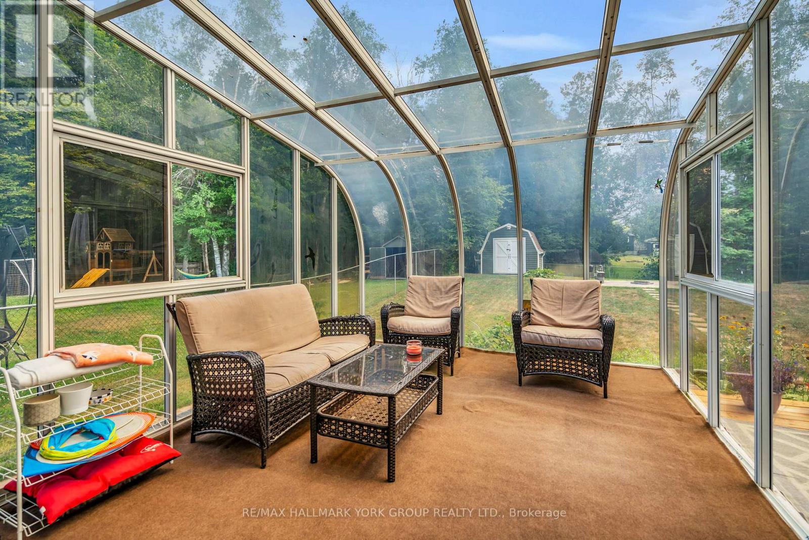 Photo 22 of 15 Brook Crescent, Georgina ON