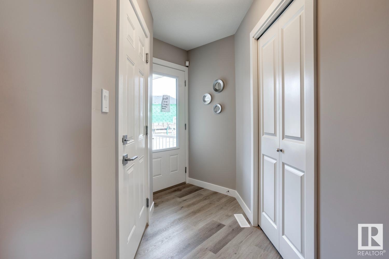 Photo 2 of 53 13139 205 St Nw, Edmonton AB