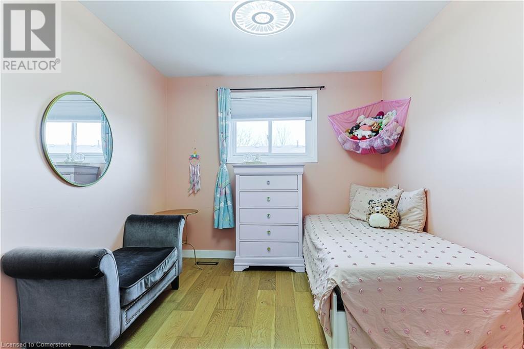 Photo 27 of 5475 Lakeshore Road Unit 54, Burlington ON