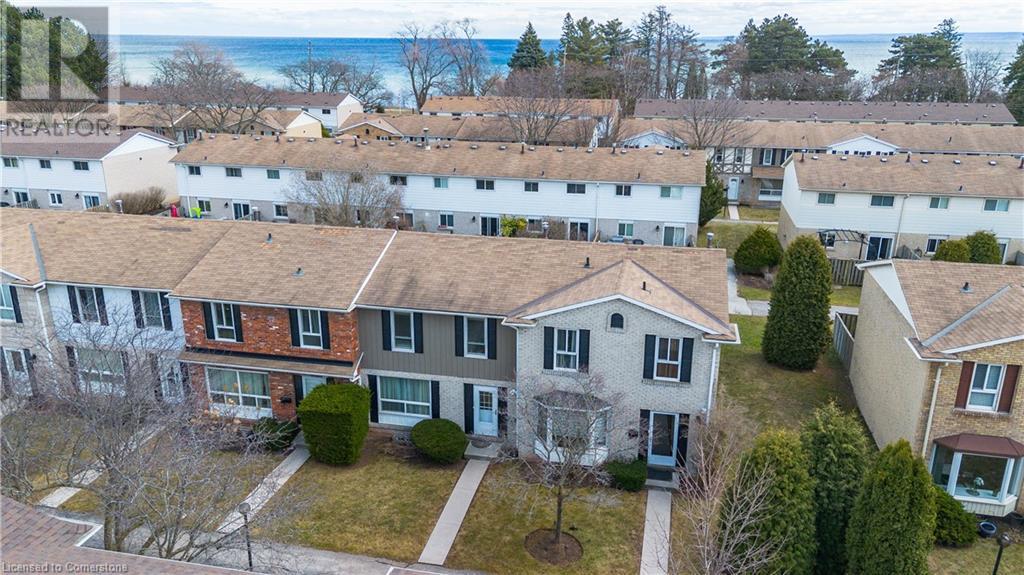 Photo 42 of 5475 Lakeshore Road Unit 54, Burlington ON