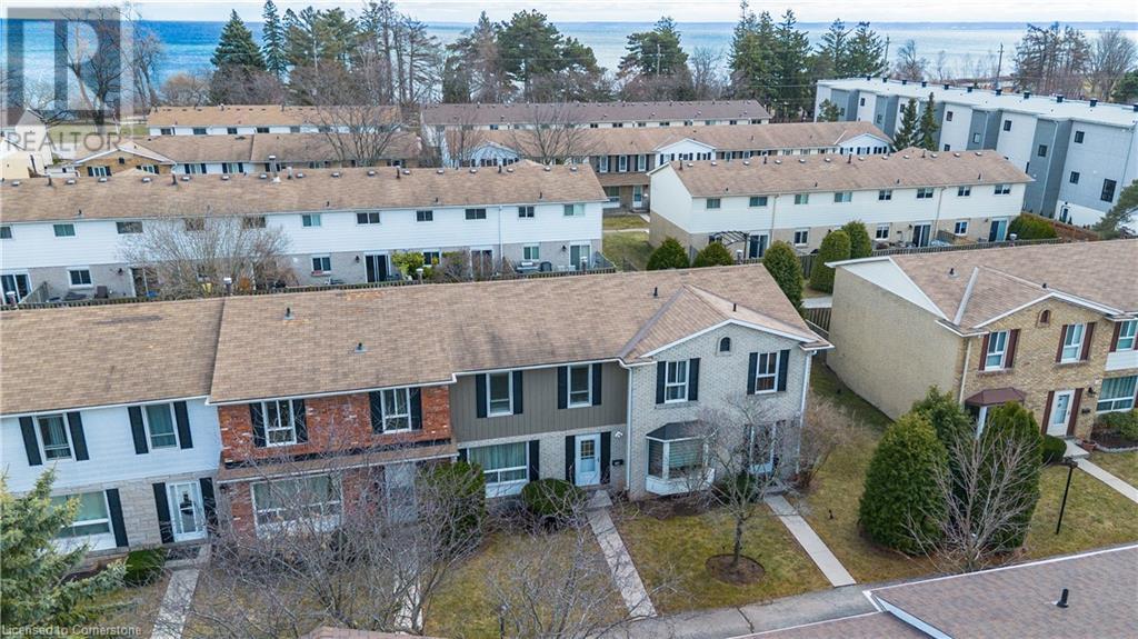 Photo 43 of 5475 Lakeshore Road Unit 54, Burlington ON
