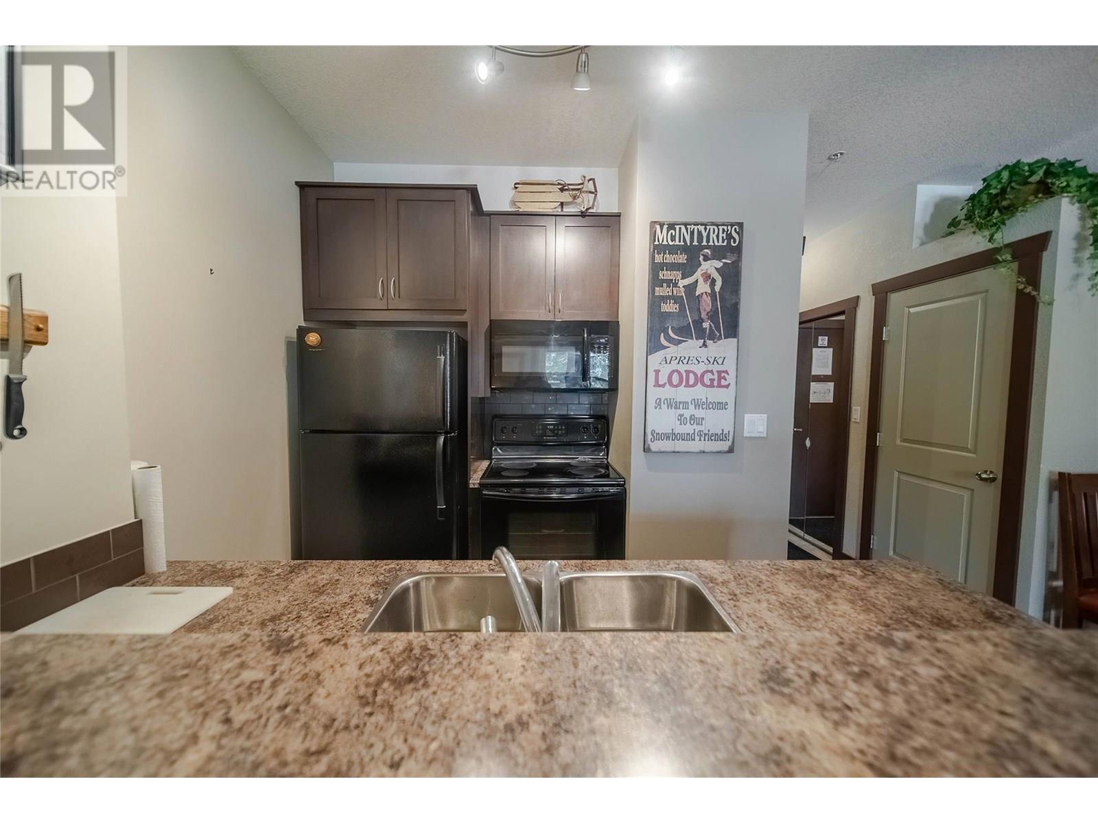 Photo 10 of 1500 Mcdonald Avenue Unit 119, Fernie BC