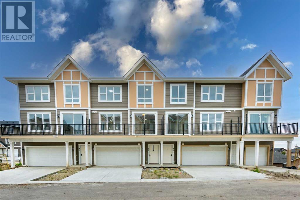Single Family House for Sale in  Sherwood Lane NW Sherwood Calgary 