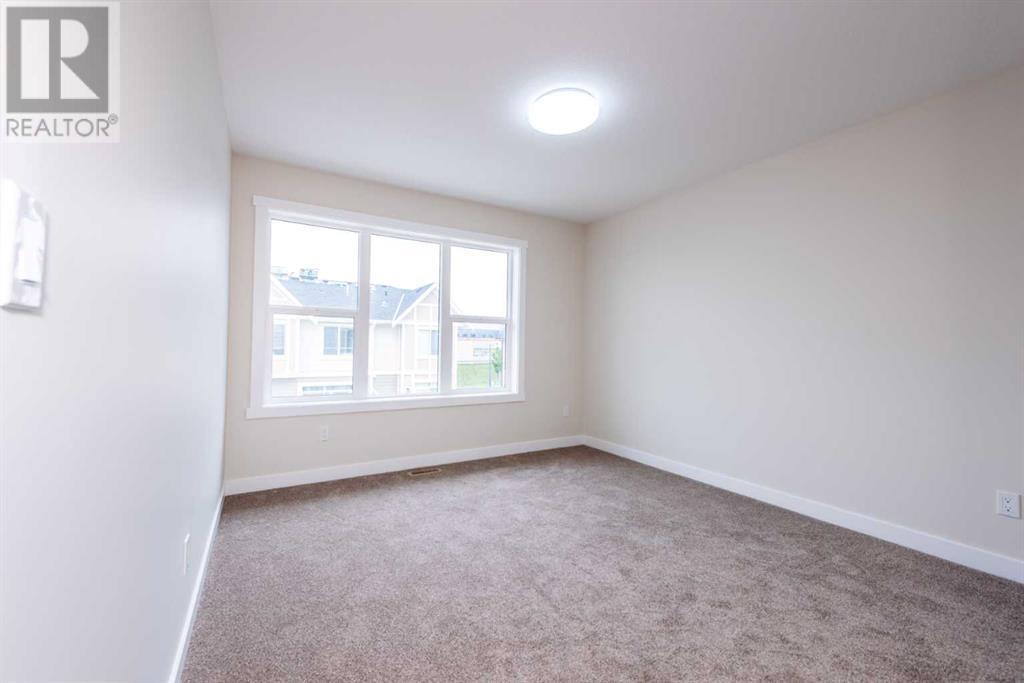 Single Family House for Sale in  Sherwood Lane NW Sherwood Calgary 