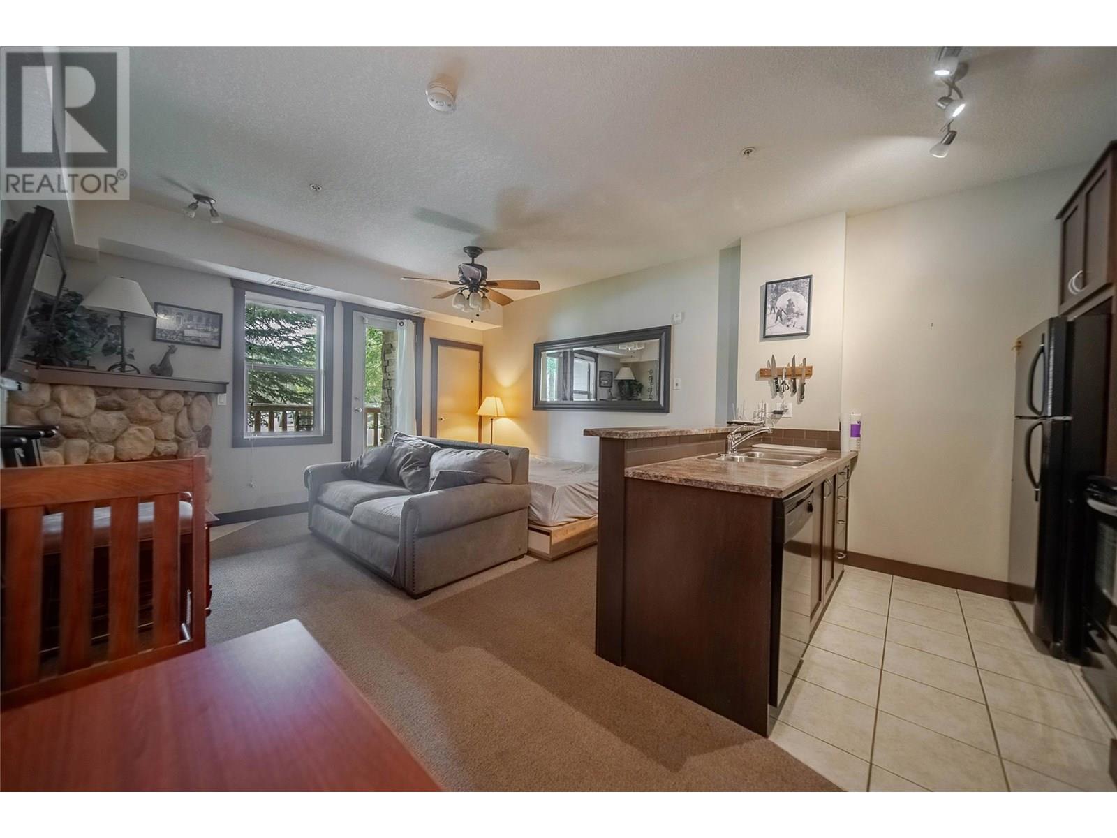 Photo 6 of 1500 Mcdonald Avenue Unit 119, Fernie BC