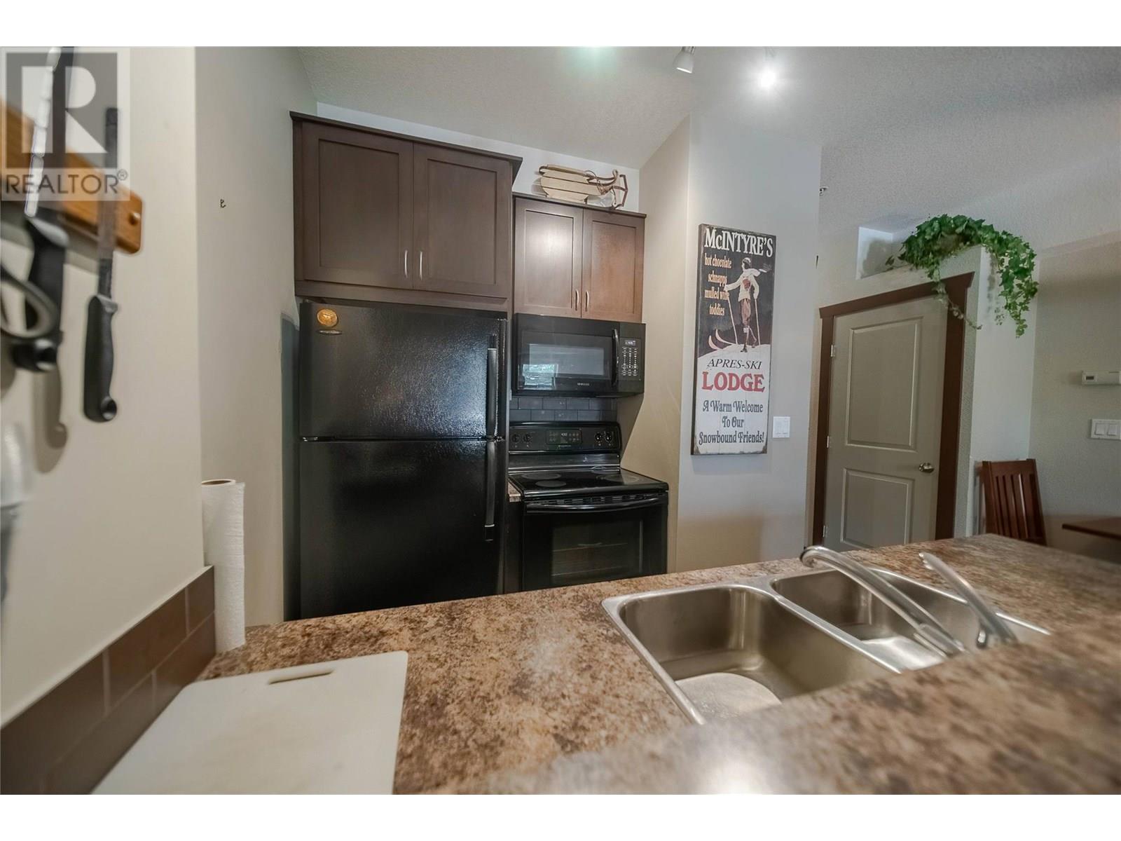 Photo 11 of 1500 Mcdonald Avenue Unit 119, Fernie BC