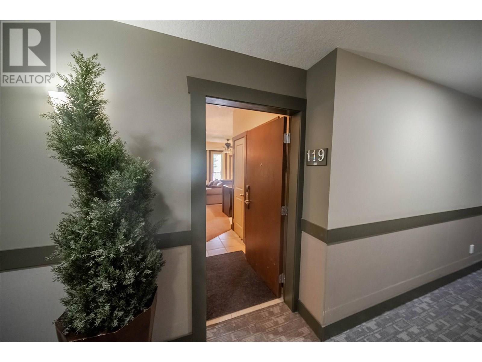 Photo 3 of 1500 Mcdonald Avenue Unit 119, Fernie BC