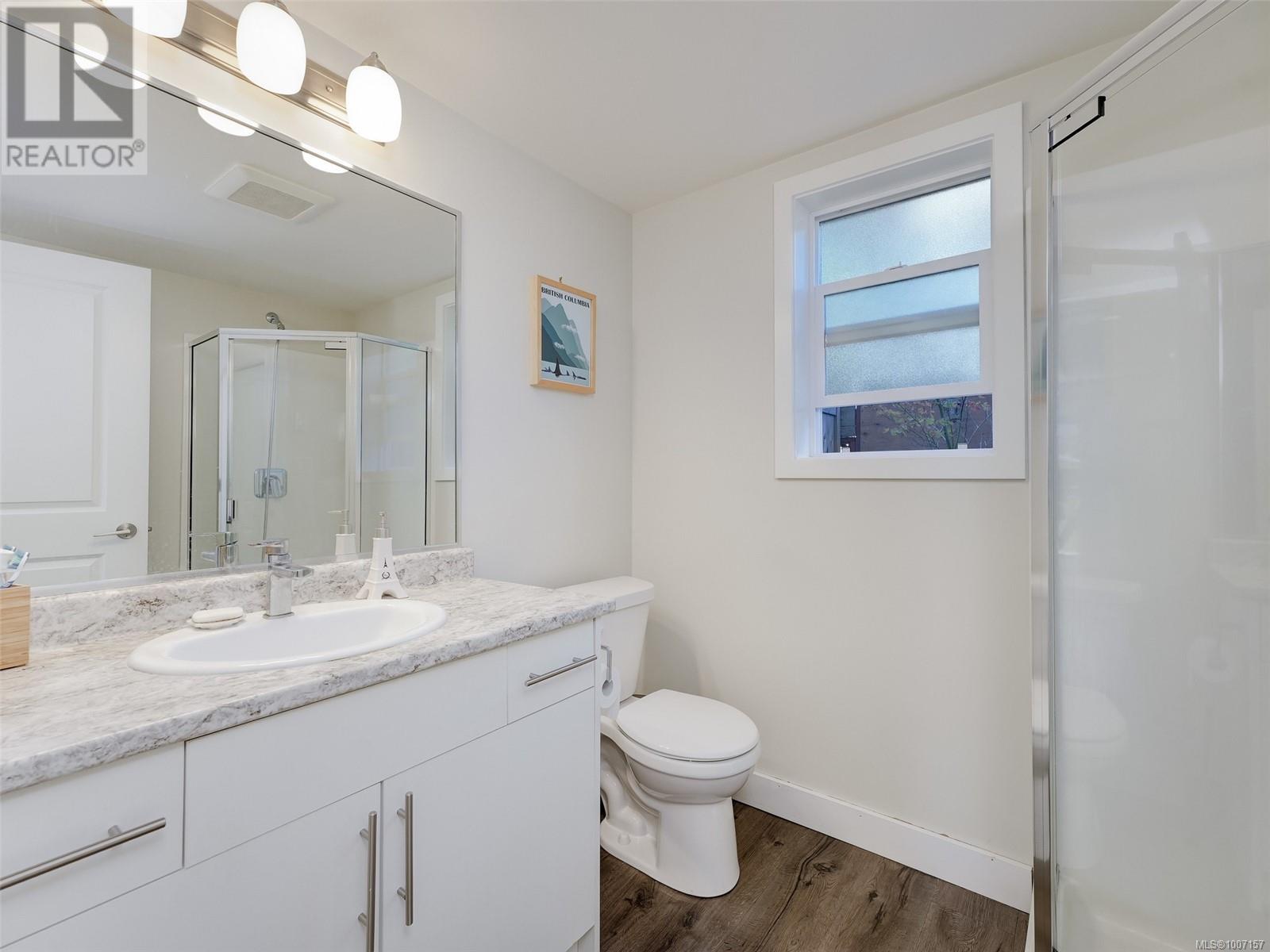 Photo 8 of 6536 Lanark Rd, Sooke BC