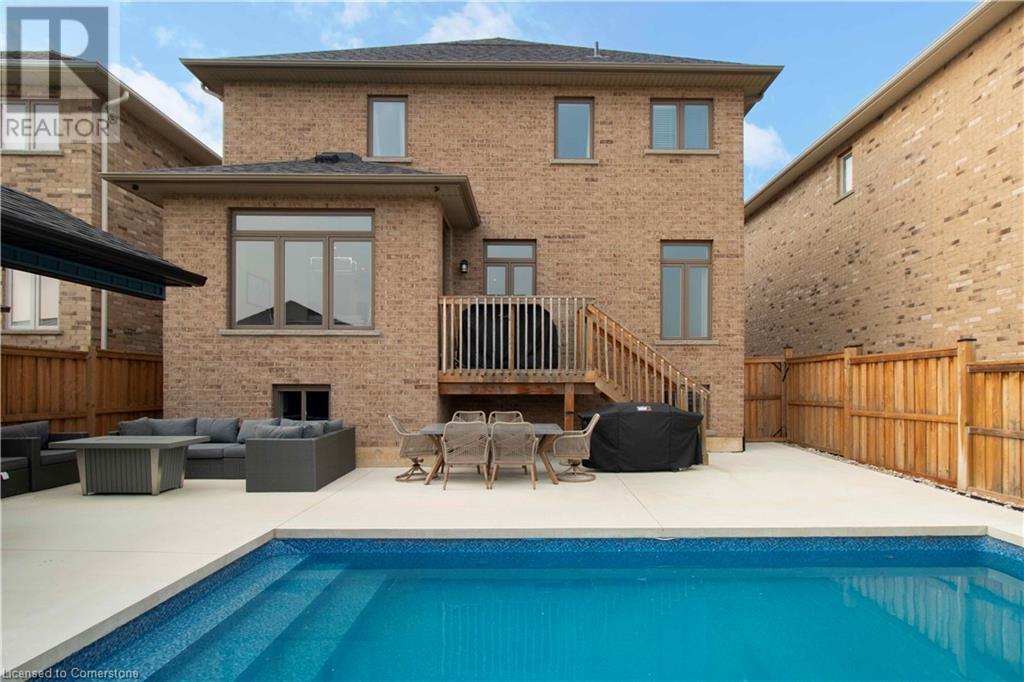 Photo 5 of 159 Dennis Drive, Smithville ON