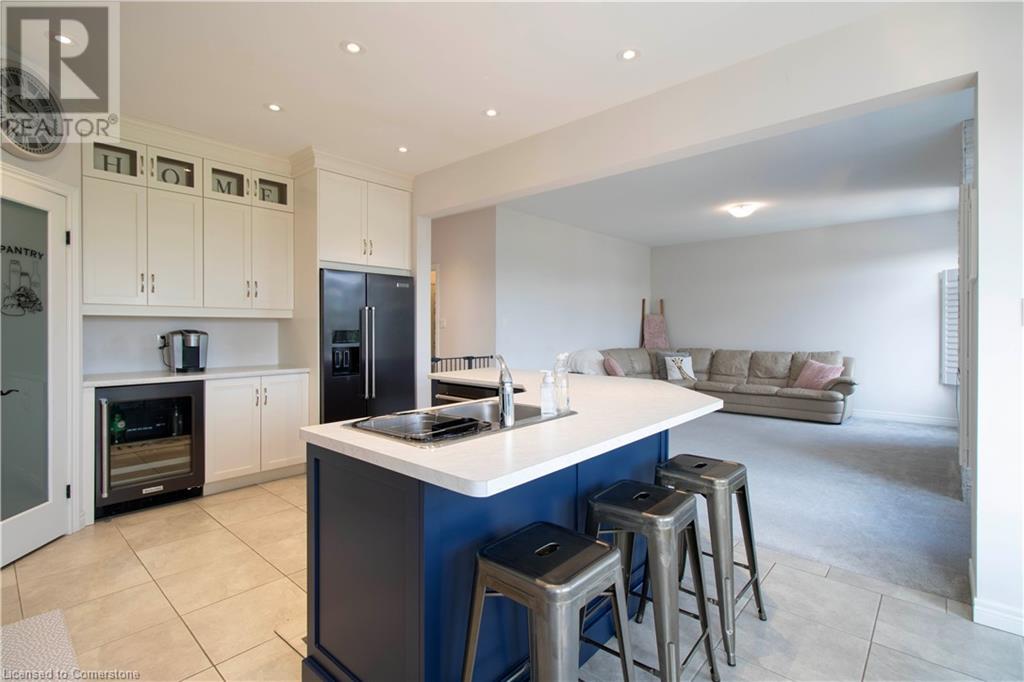 Photo 14 of 159 Dennis Drive, Smithville ON