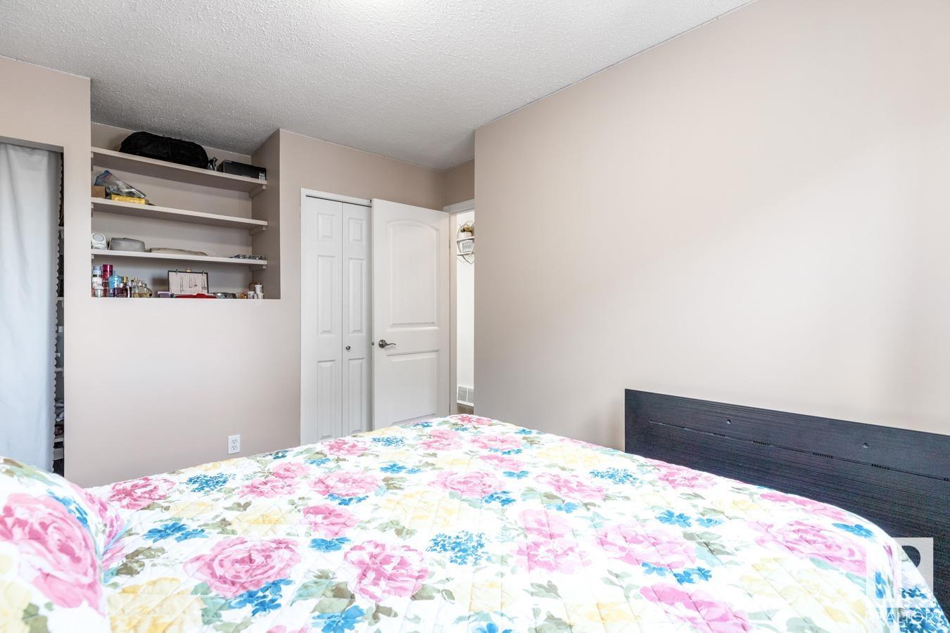 Photo 16 of 255 Humberstone Rd Nw, Edmonton AB