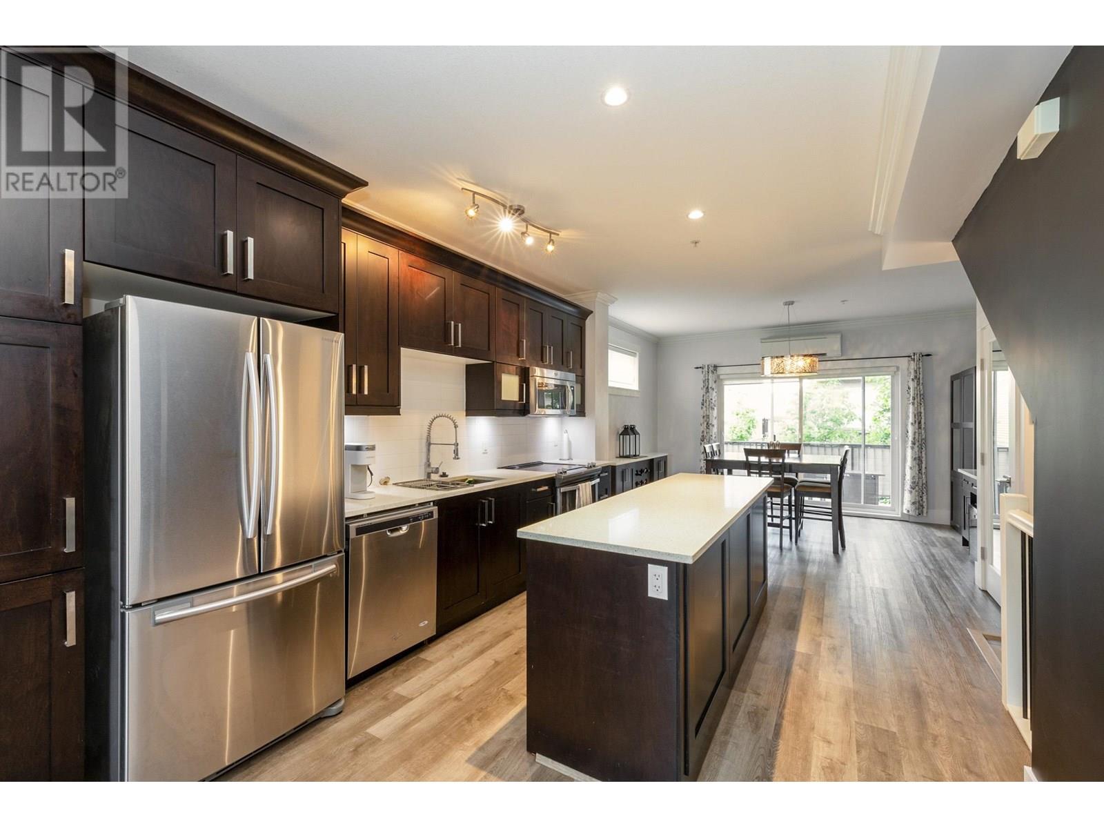 Photo 9 of 44 10151 240 Street, Maple Ridge BC