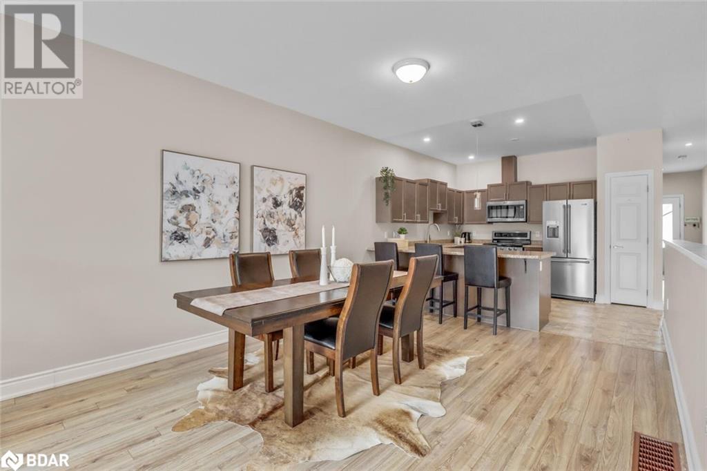 Photo 14 of 92 Lily Drive, Orillia ON
