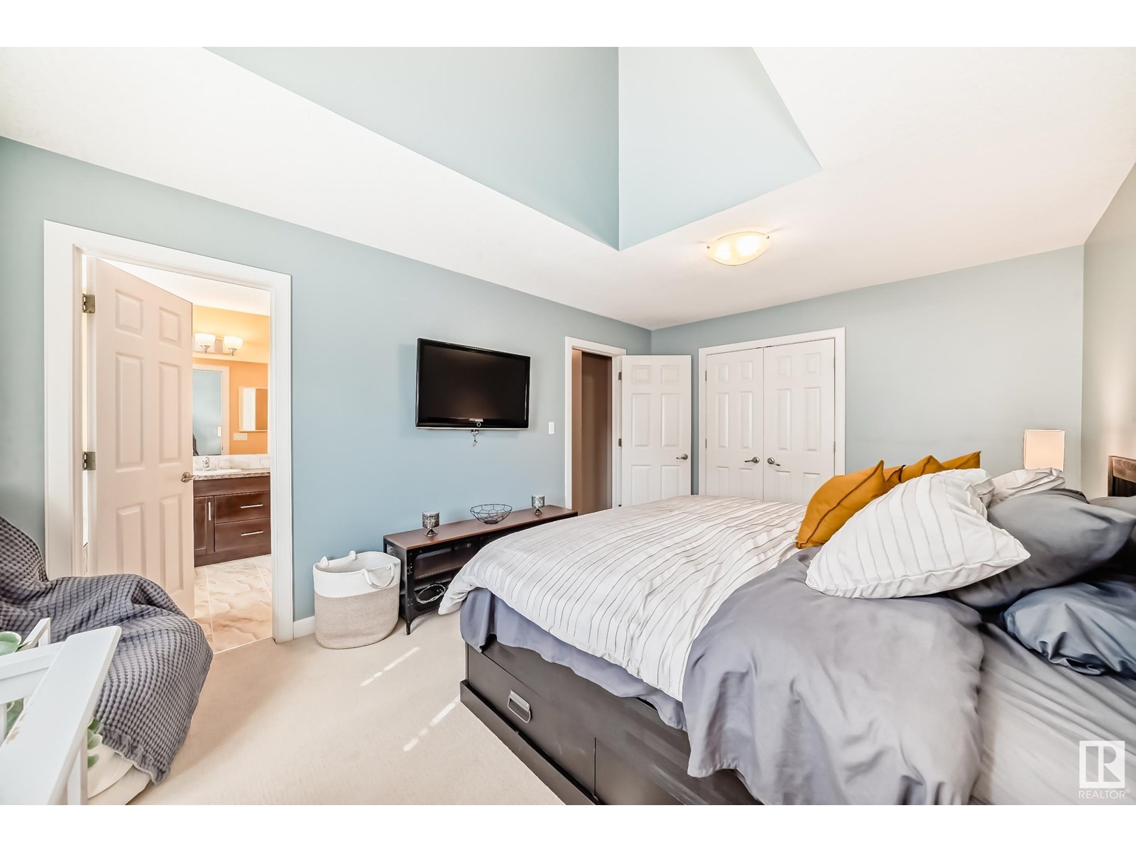 Photo 13 of 64 7293 South Terwillegar Dr Nw, Edmonton AB