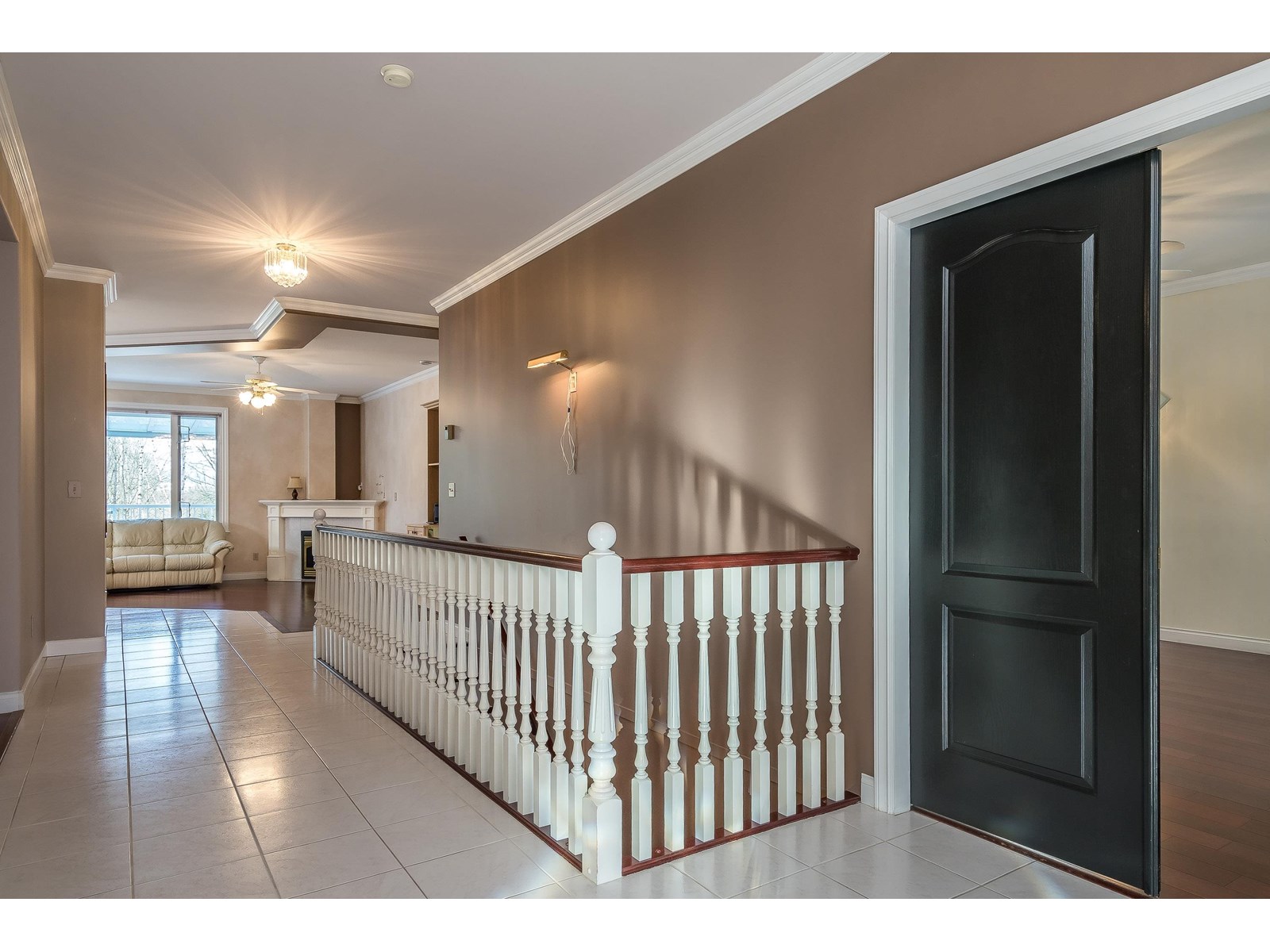 Photo 9 of 17111 104 A Avenue, Surrey BC