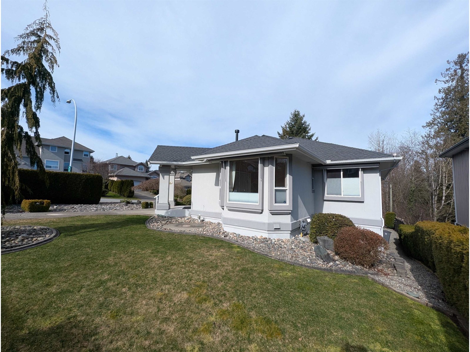 Photo 3 of 17111 104 A Avenue, Surrey BC