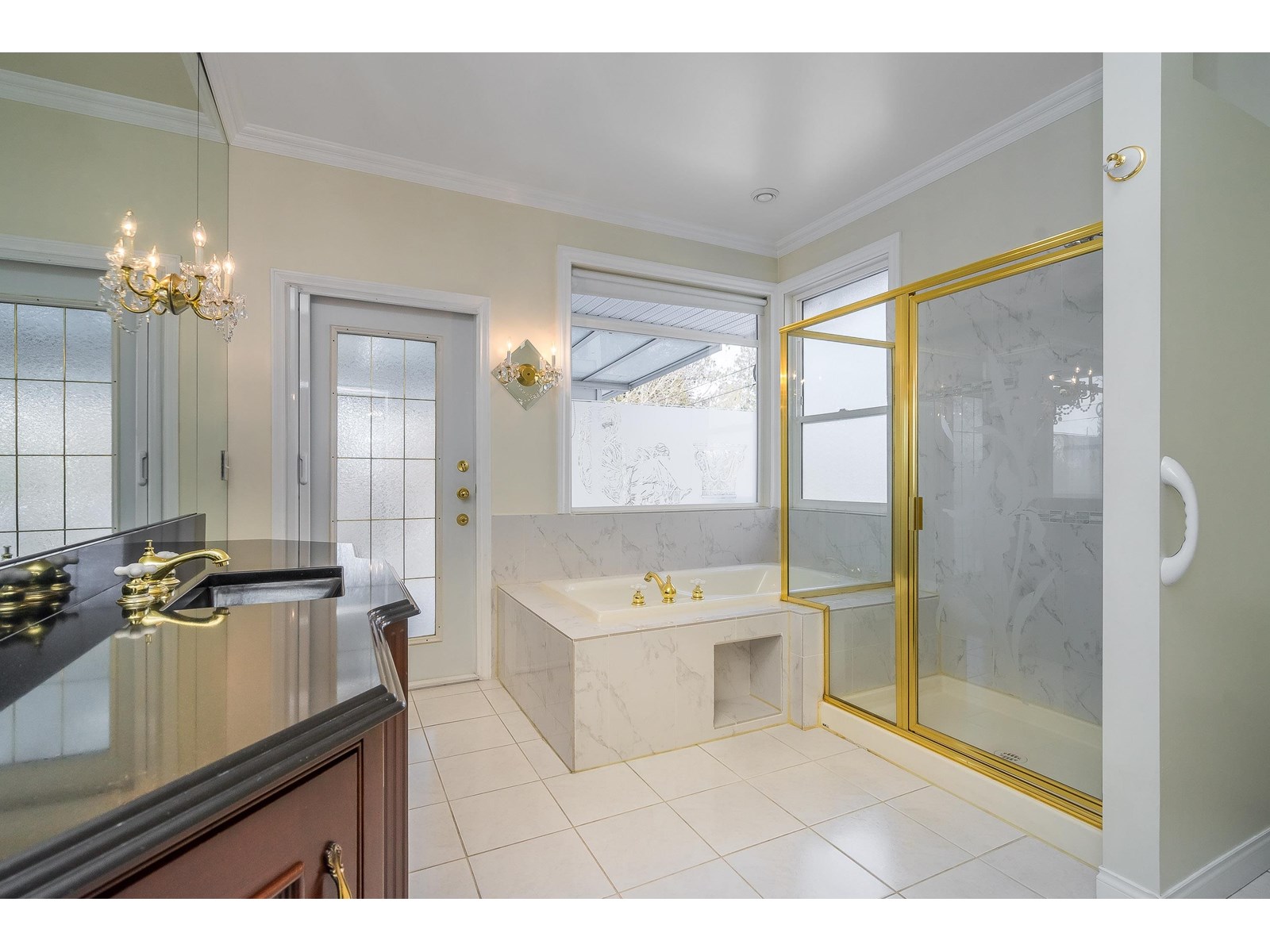 Photo 26 of 17111 104 A Avenue, Surrey BC