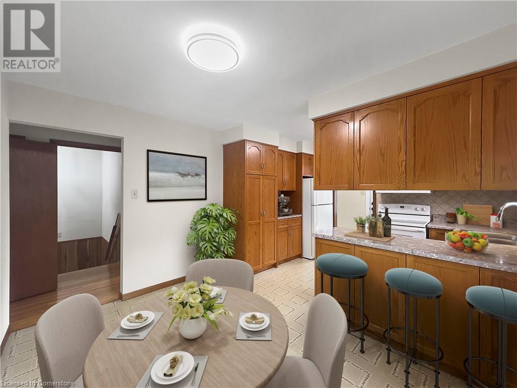 Photo 8 of 122 Glen Forest Drive, Hamilton ON