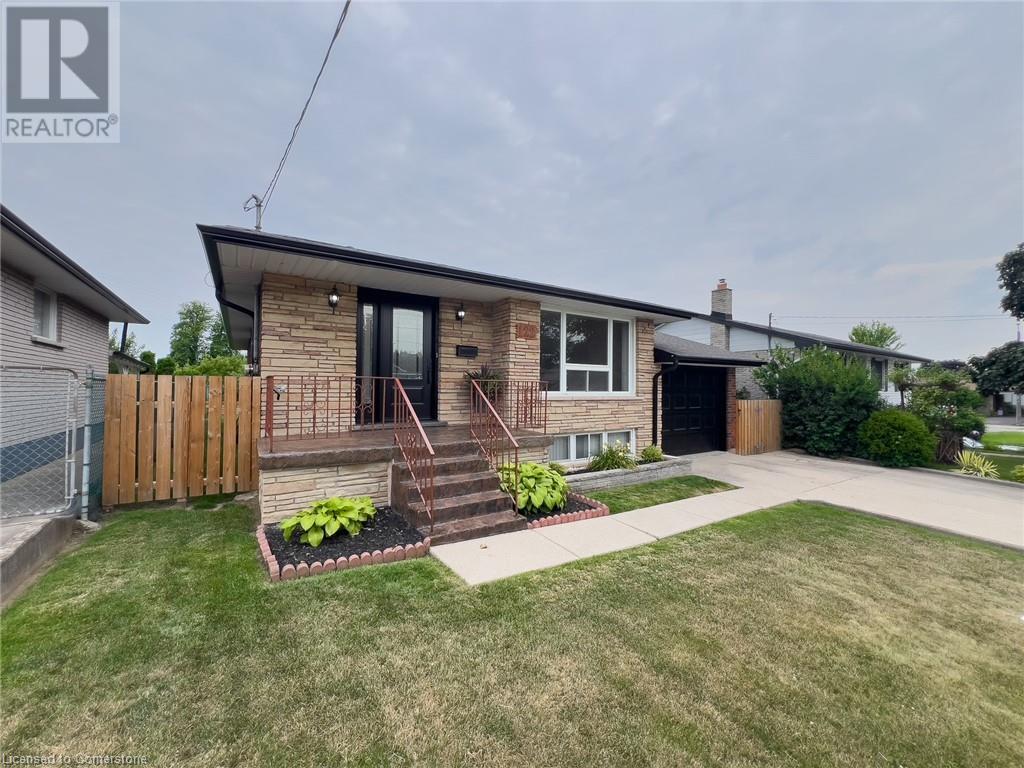 Photo 42 of 122 Glen Forest Drive, Hamilton ON