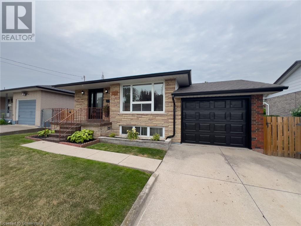 Photo 43 of 122 Glen Forest Drive, Hamilton ON