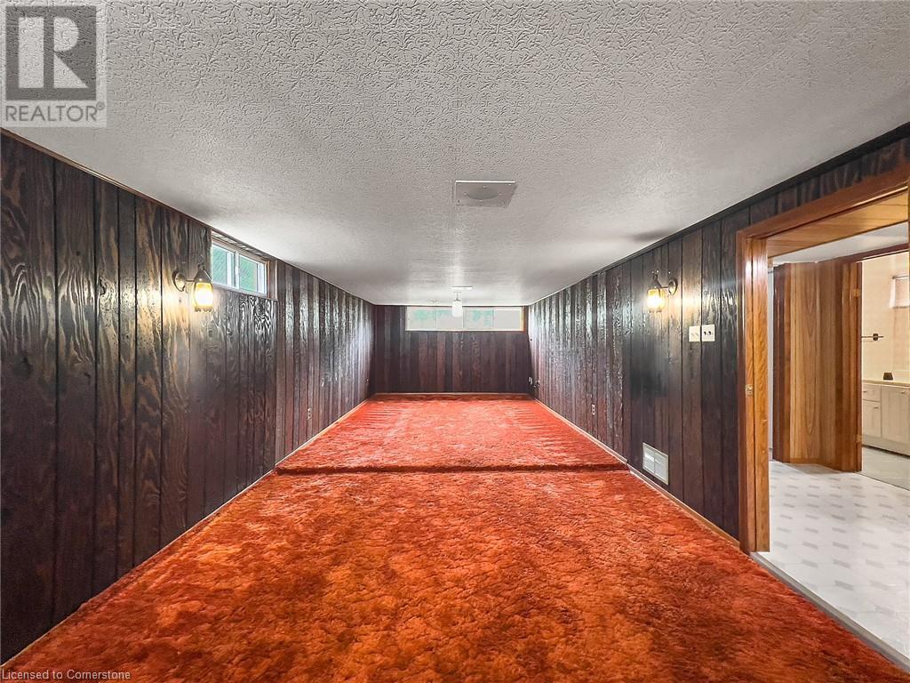 Photo 17 of 122 Glen Forest Drive, Hamilton ON