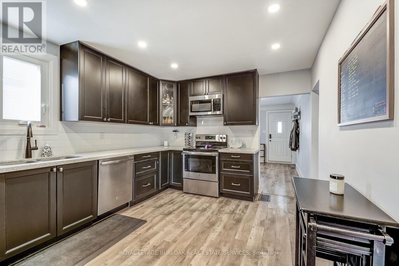 Photo 26 of 378 Waverly Street, Hamilton ON