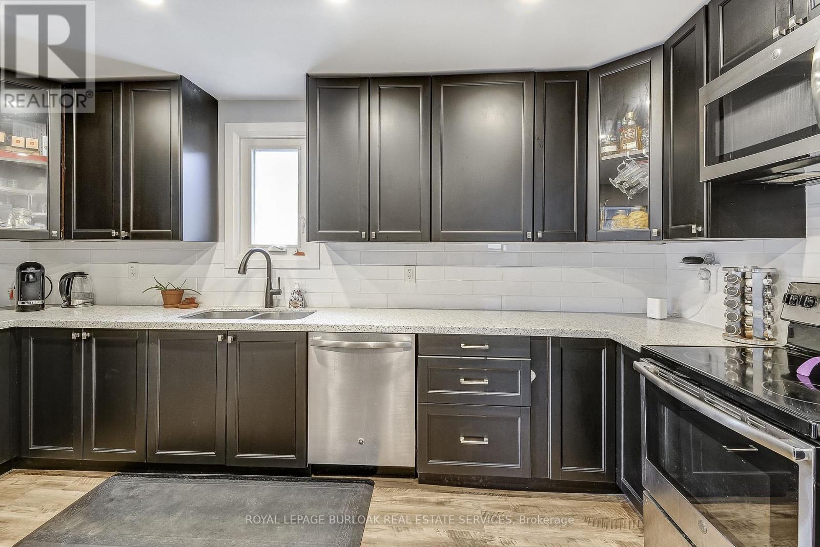 Photo 29 of 378 Waverly Street, Hamilton ON
