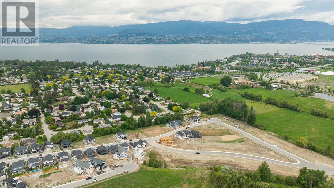  908 Bull Crescent, Kelowna