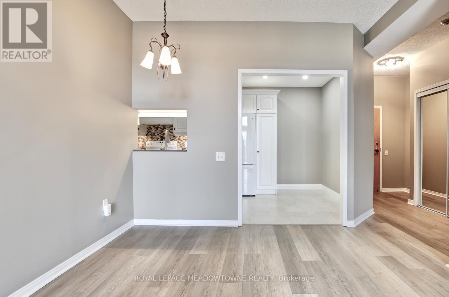 Photo 27 of 606 2075 Amherst Heights Drive, Burlington ON