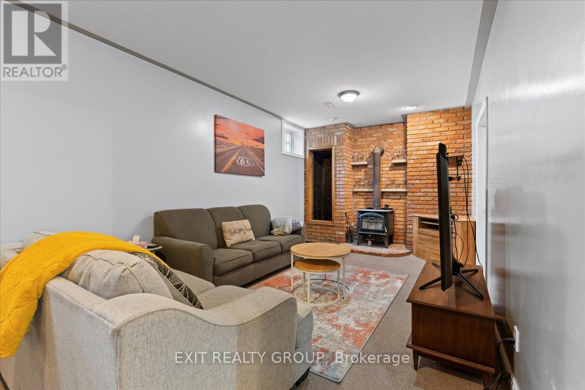 Photo 13 of 44 Centre Road, Centre Hastings ON