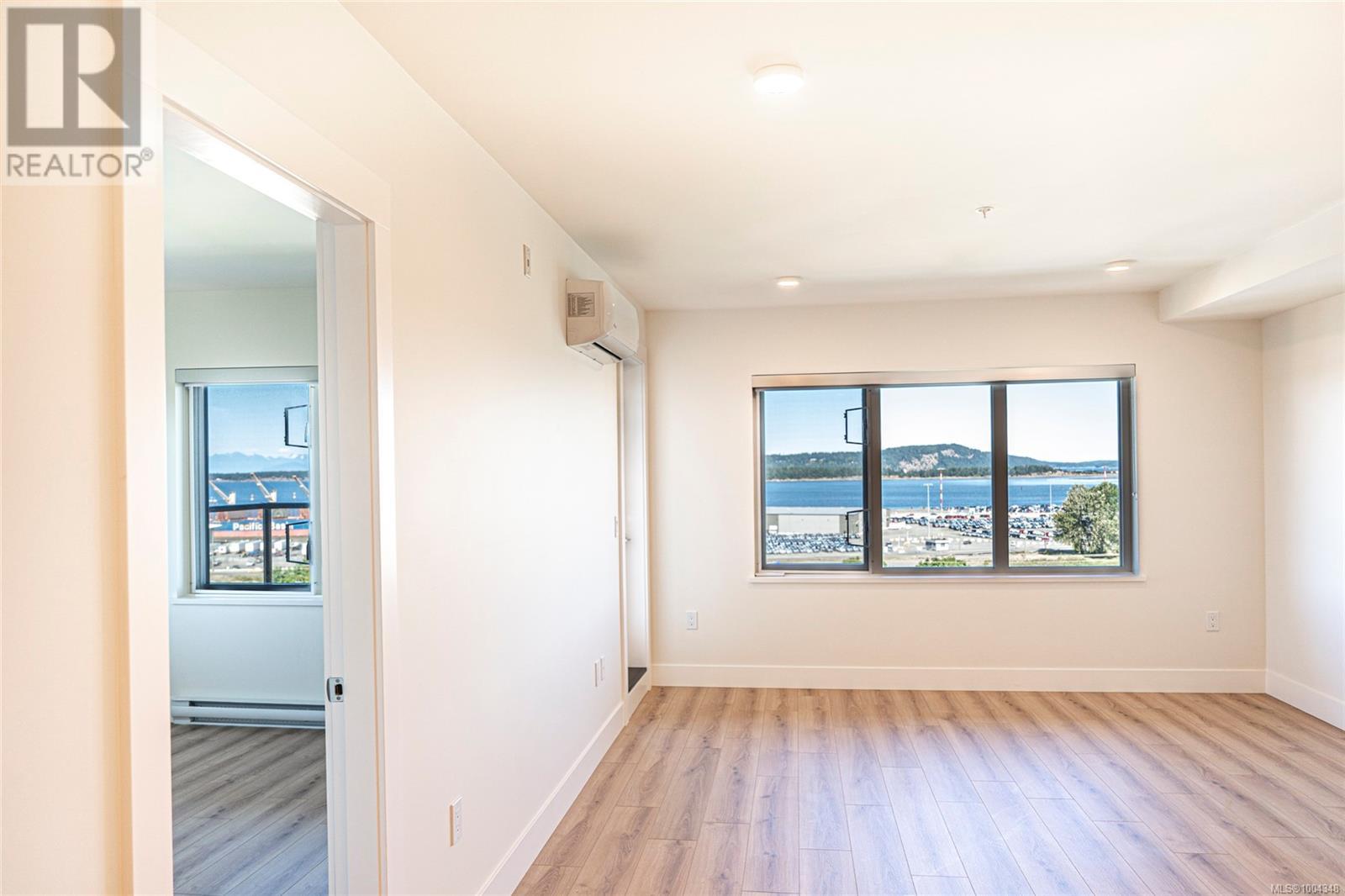 502 45 Haliburton St, Nanaimo