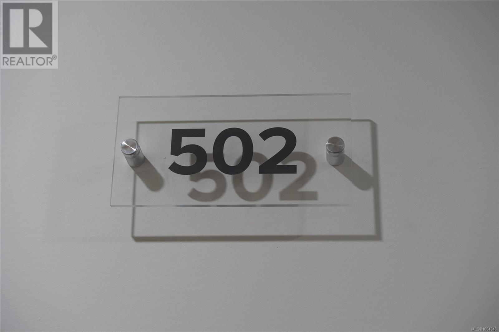 502 45 Haliburton St, Nanaimo
