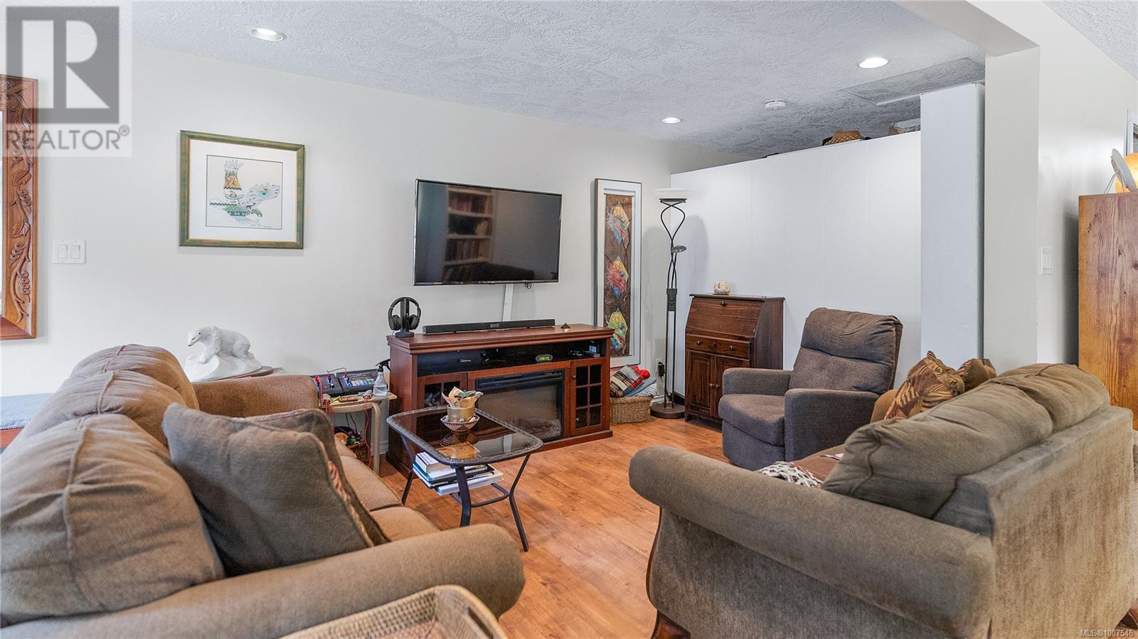 1205 Braithwaite Dr, Cobble Hill