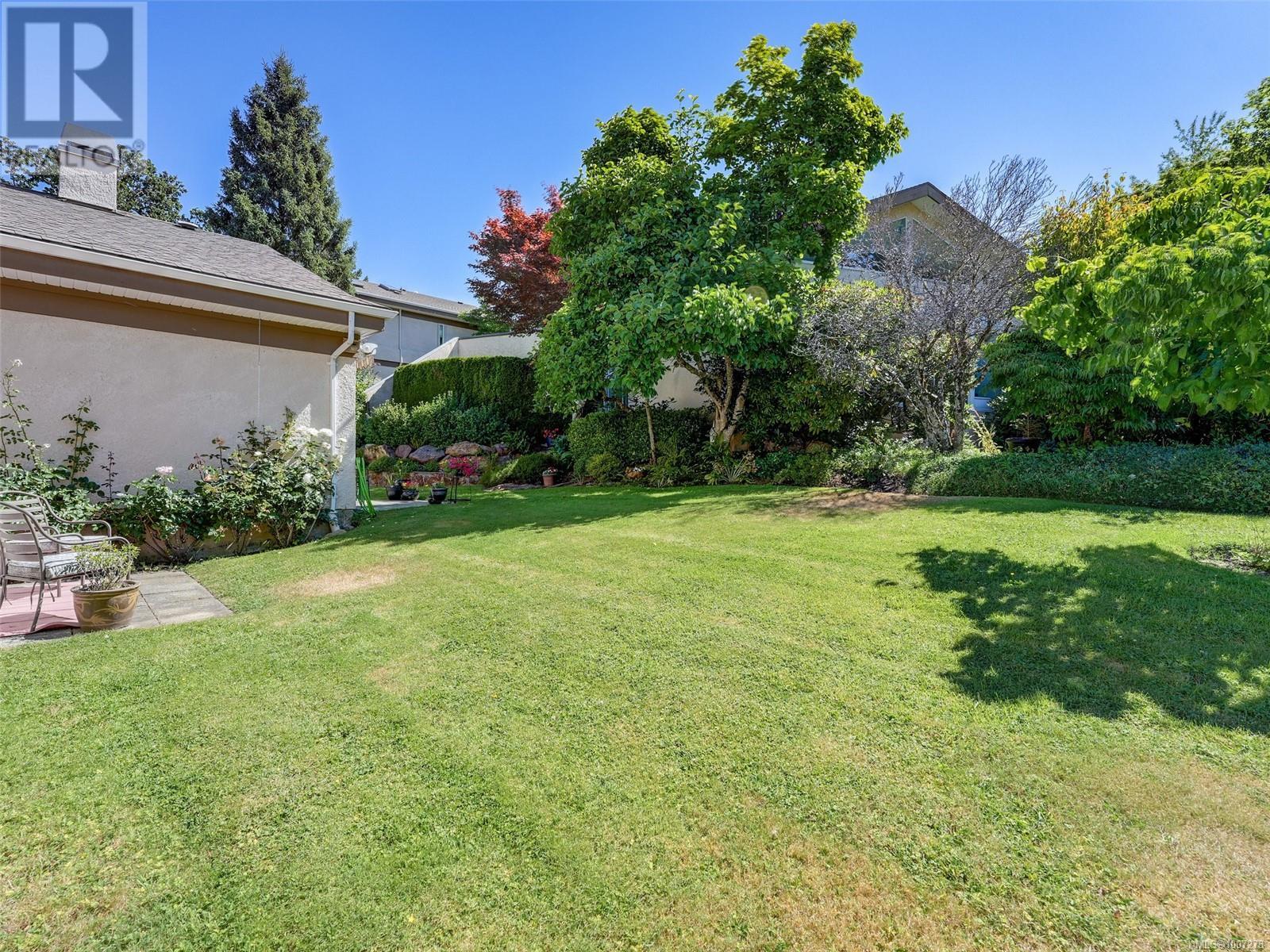 #60 901 KENTWOOD LANE - Image 22