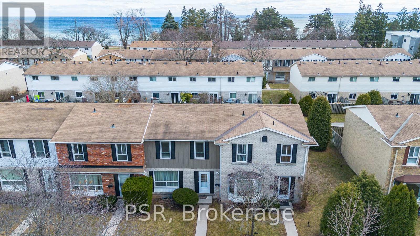 Photo 11 of 54 5475 Lakeshore Road, Burlington ON