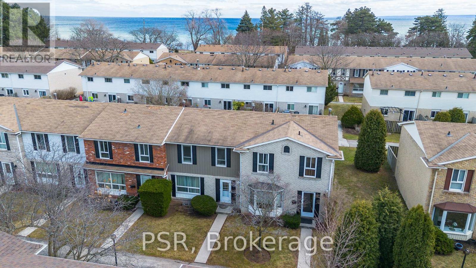 Photo 5 of 54 5475 Lakeshore Road, Burlington ON