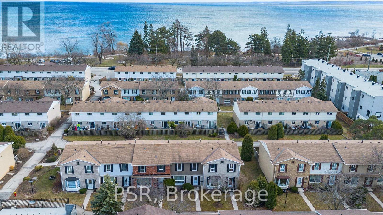 Photo 23 of 54 5475 Lakeshore Road, Burlington ON